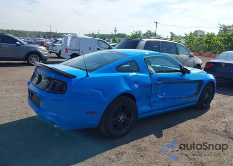 2014 Ford Mustang V6 z USA, uszkodzony, nr VIN 1ZVBP8AMXE5202498
